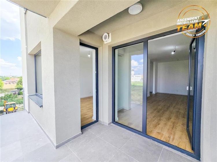 Apartament cu 2 camere decomandat în Lenin