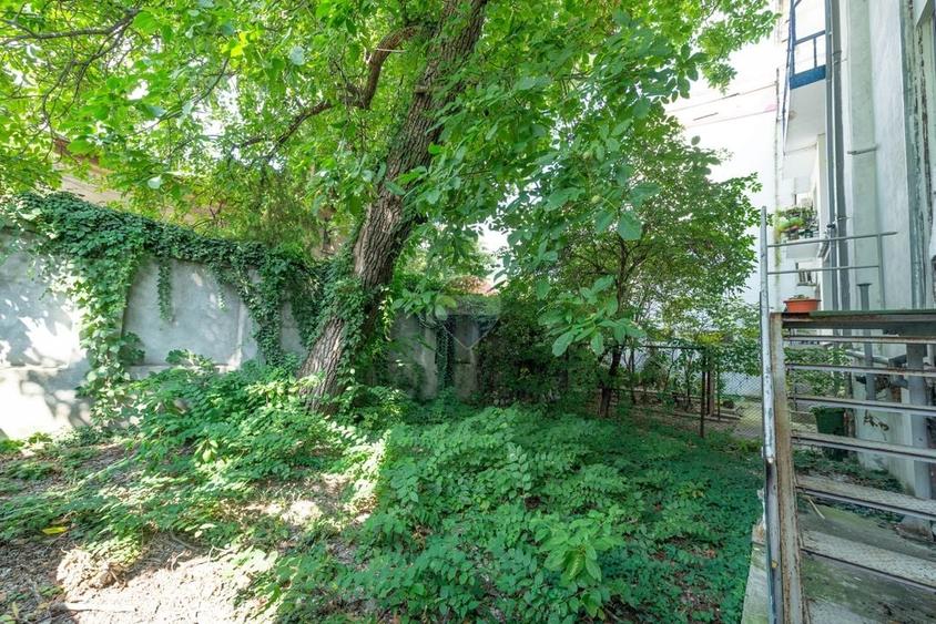 Apartament de vanzare 137 mp, zona centrala, curte proprie - 31