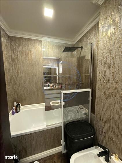 Apartament cu 4 camere decomandat în Ultracentral