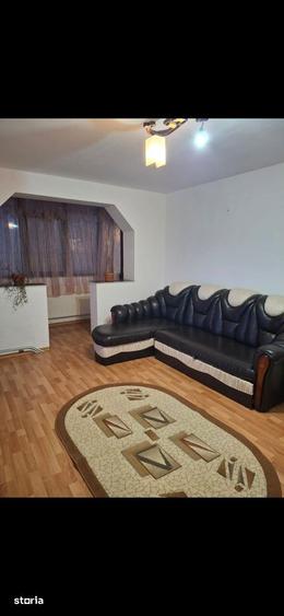 Apartament cu 2 camere, mobilat în Central