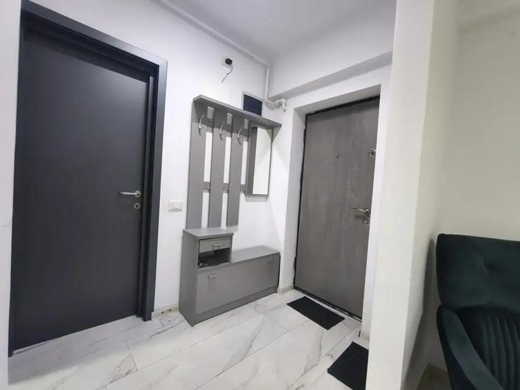 Apartament cu 2 camere decomandat în Theodor Pallady