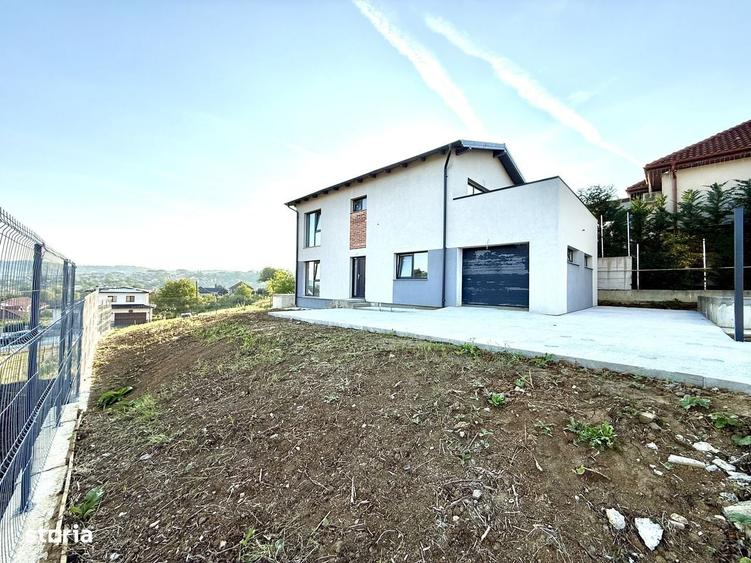 Casa noua P+E cu garaj la 3 minute de Primarie. Pret 169.000 Euro - 1