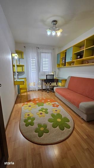 Apartament cu 4 camere, mobilat în Titan