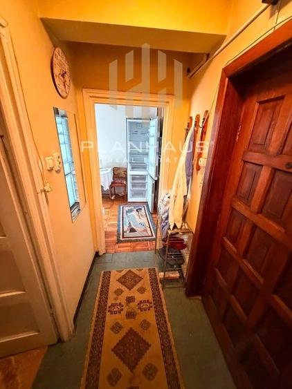 Apartament de vanzare Strada Victoriei Parc RFN Baia Mare Etaj 1 - 2