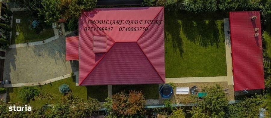 Casă cu 4 camere cu Canalizare în Vânători
