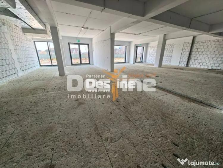 Spațiu comercial, de 217 mp, în Central