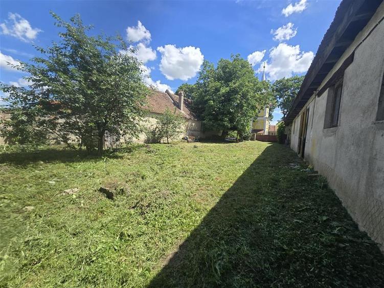 Casă cu 3 camere cu Canalizare în Șercaia