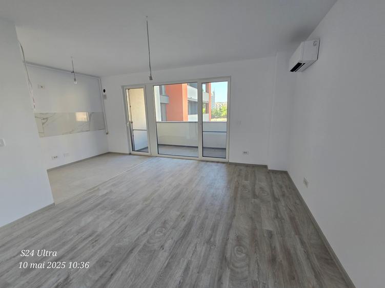 Apartament cu 2 camere decomandat în Aradului