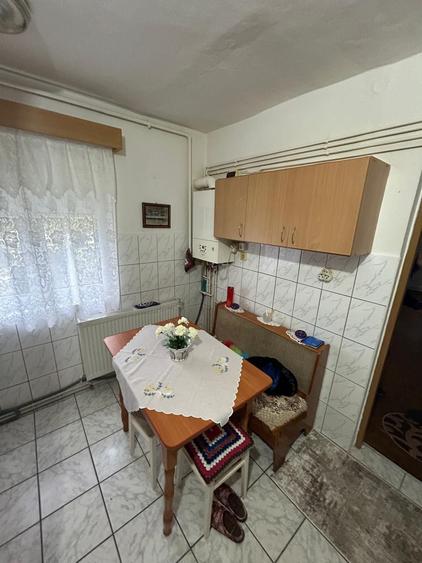 Apartament cu 2 camere nedecomandat în Central