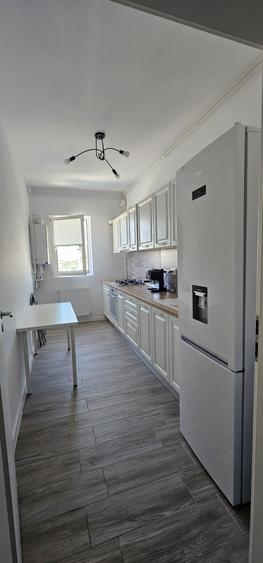 Apartament cu 2 camere decomandat în Militari