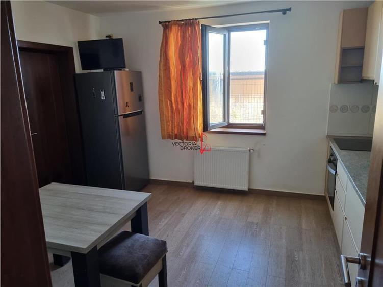 Casă individuală cu 5 camere cu Canalizare în Cernica