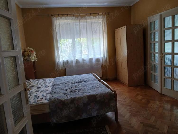 Casă cu 4 camere cu Teren 128 Mp în Central