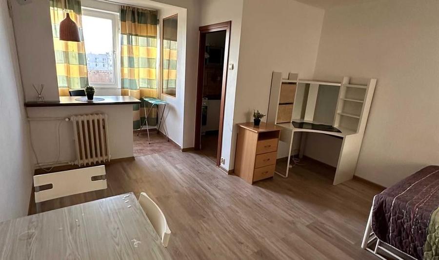 Garsonieră semidecomandată în Costin Georgian