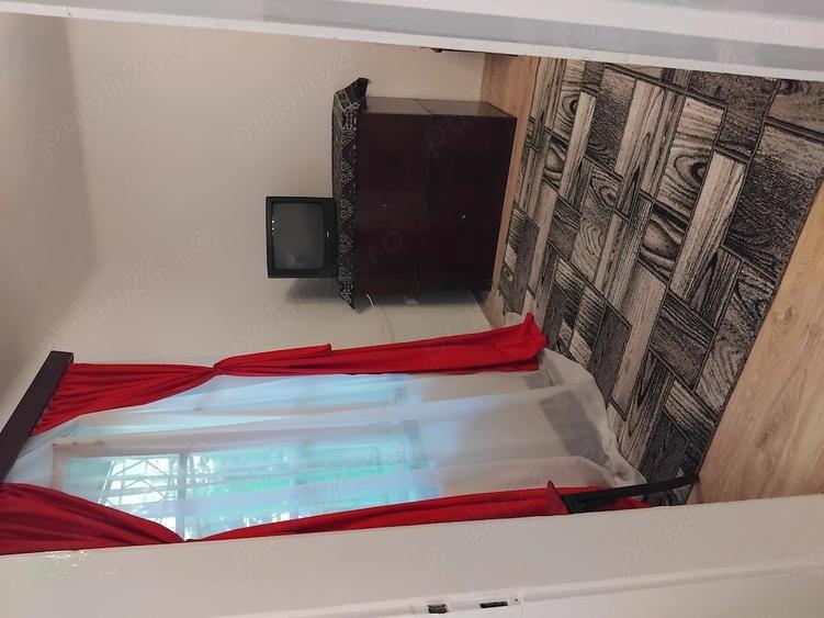 Garsonieră decomandată, mobilată în Fabric