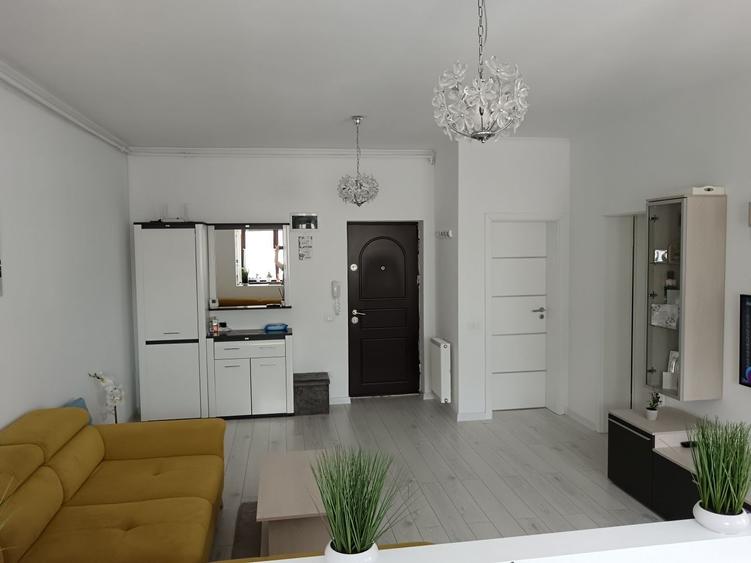 Apartament 2 camere Giroc - 1