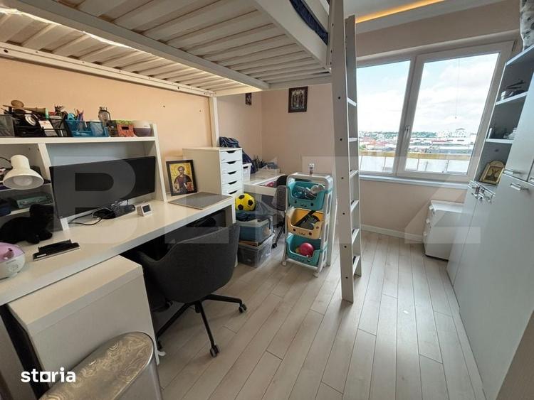 Apartament cu 4 camere decomandat în Ultracentral