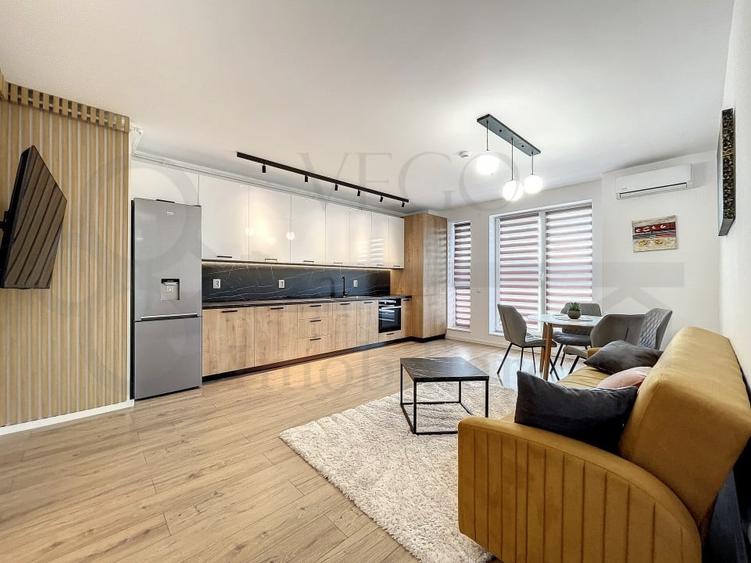 Apartament cu 3 camere semidecomandat, mobilat în Grigorescu