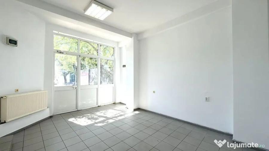 Spațiu comercial, de 25 mp, în Ultracentral