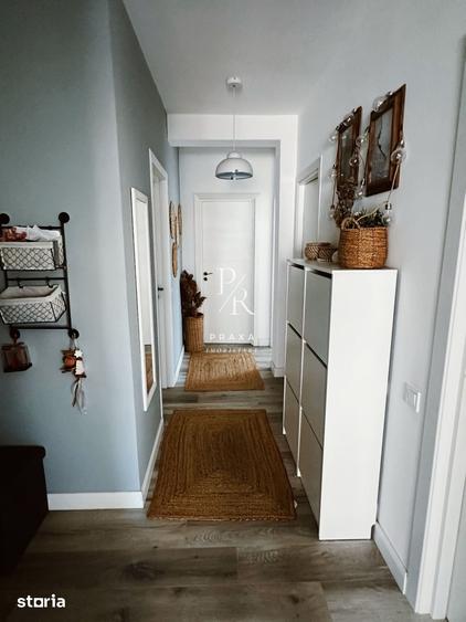 Apartament cu 3 camere decomandat în Florești
