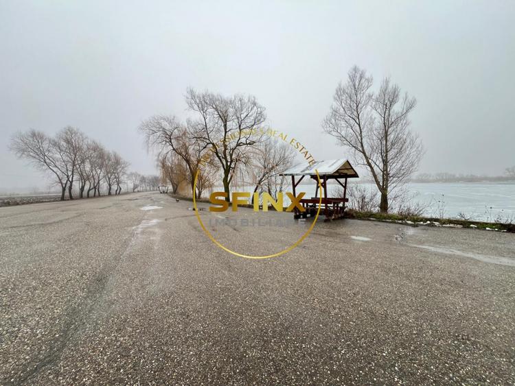 Teren agricol intravilan de 126000 mp, în Călinești