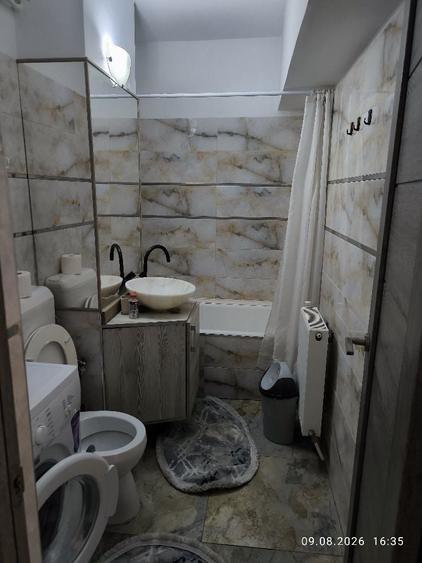 Apartament cu 2 camere decomandat în Ultracentral