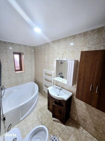 Casă cu 3 camere cu Teren 80 Mp în Nicolina