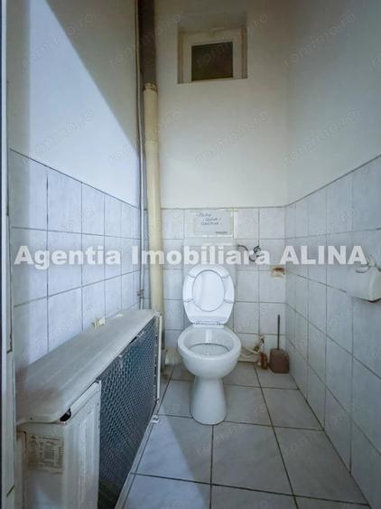 Spațiu comercial, de 100 mp, în Ceangăi