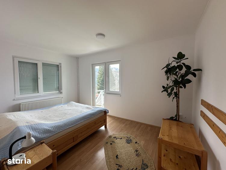 Agentia imobiliara VIGAFON vinde pensiune-casa de vacanta Predeal - 19