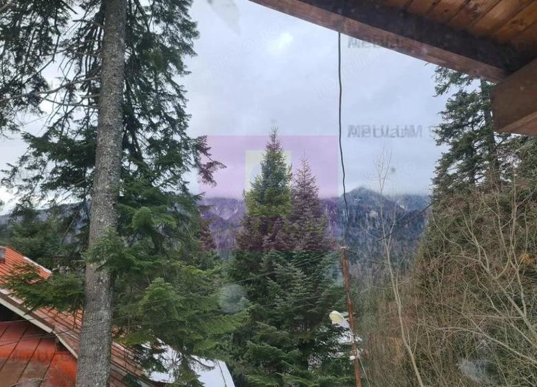 Casă cu 6 camere cu Teren 340 Mp în Cumpătu