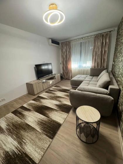 Apartament cu 2 camere decomandat, mobilat în Sebastian
