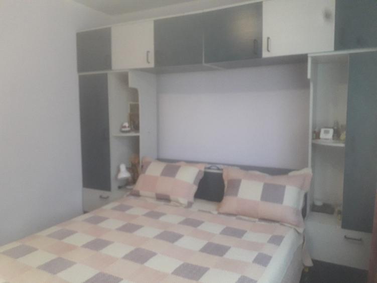 Apartament cu 4 camere decomandat în George Enescu
