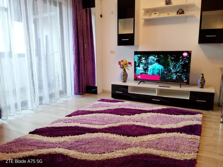 Apartament cu 2 camere, mobilat în Splaiul Unirii