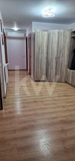 Apartament cu 3 camere decomandat în Hipodrom 3