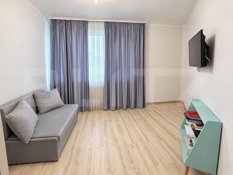 Apartament cu 3 camere decomandat, mobilat în Bucium