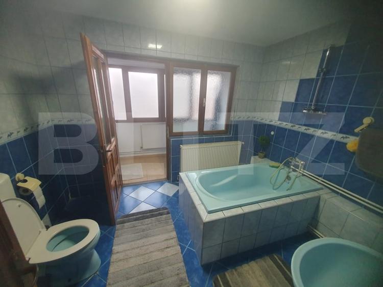 Casă individuală cu 4 camere decomandat cu Canalizare în Panduraș