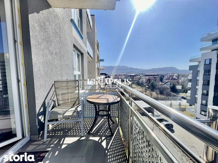 Apartament cu 2 camere decomandat în Tractorul