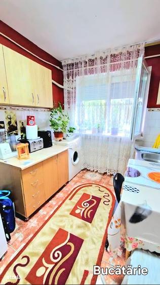 Apartament cu 3 camere în Tudor Vladimirescu
