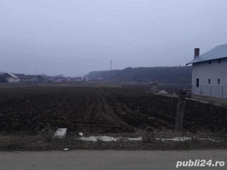 Teren de 2000 mp, în Central