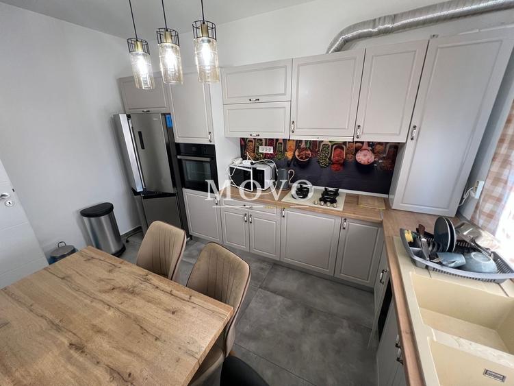 Triplex de vânzare | 4 camere | 3 băi | 112 mp | Giroc – zona ESO - 7