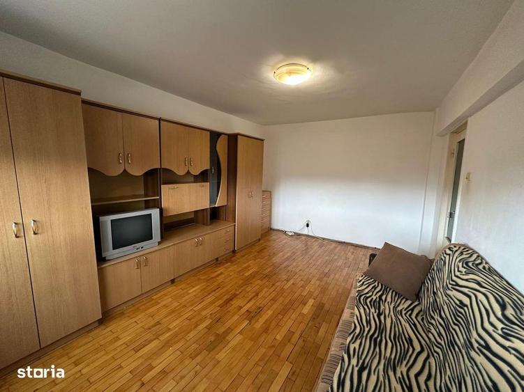 Apartament cu 2 camere, mobilat în Bulgaria