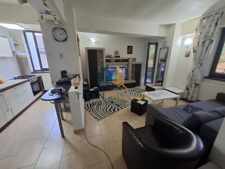 Apartament cu 2 camere în 1 Decembrie 1918