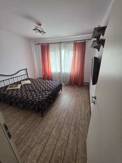 Apartament cu 2 camere decomandat în Circumvalațiunii