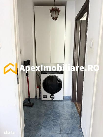 Apartament cu 3 camere decomandat în Giurgiului