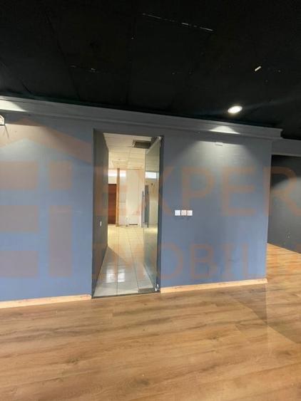 Spațiu comercial, de 112 mp, în Delfinariu