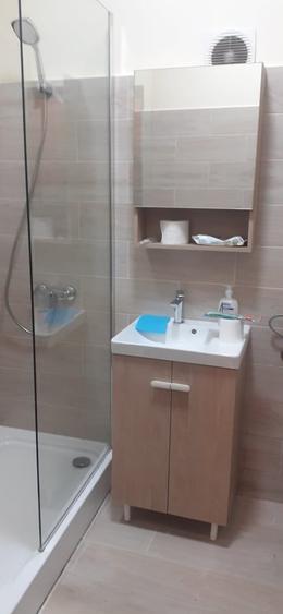 Casă cu 3 camere cu Teren 200 Mp în Central