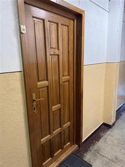 Garsonieră circulară în Astra