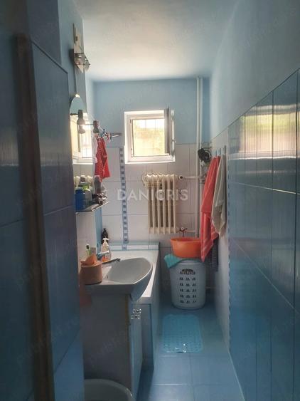 Apartament cu 2 camere semidecomandat în Casa de Cultură