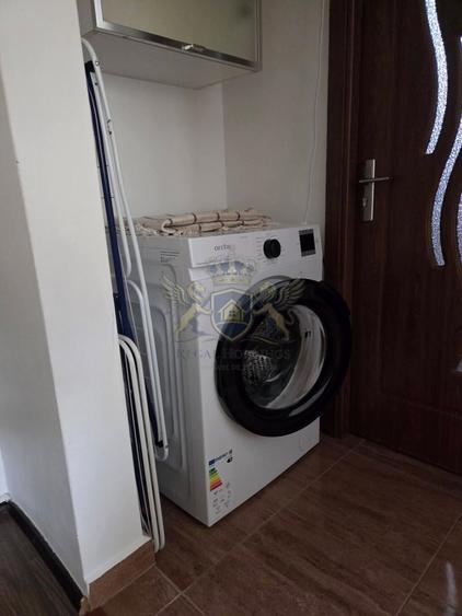 Apartament cu 2 camere semidecomandat, mobilat în Bartolomeu