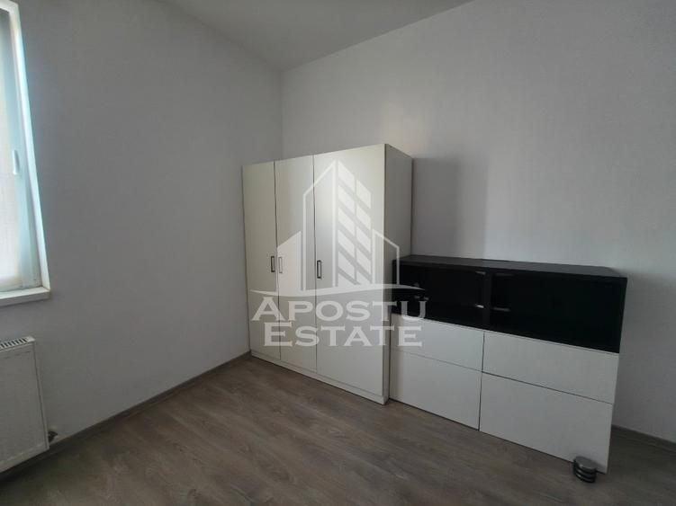 Apartament cu 3 camere decomandat, mobilat în Giroc