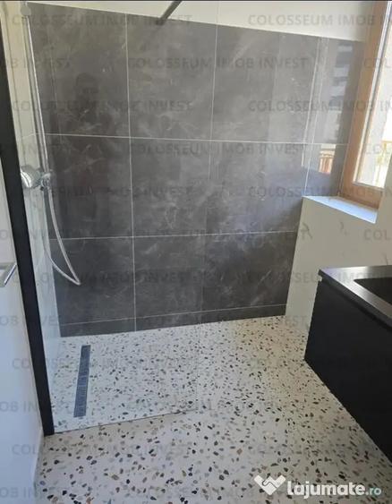 Apartament cu 2 camere decomandat în Tractorul